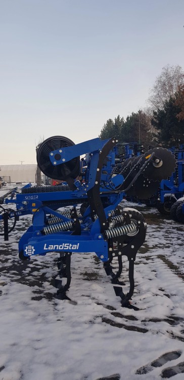 AGREGAT PODORYWKOWY APN260 LANDSTAL
