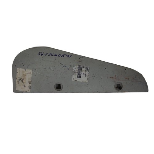 Lemiesz prawy Famarol B 5413060511 część do pługa