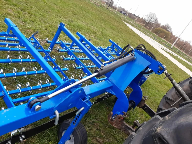CHWASTOWNIK 6,0M